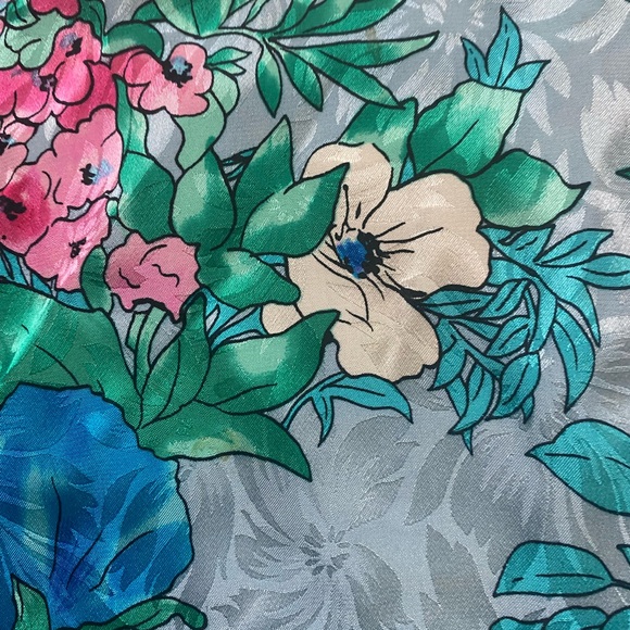 DIANE FREIS | 100% Silk Tunic Large - Picture 10 of 13